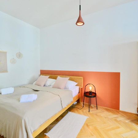 Beautiful Flat Next To Karlskirche Vienne Extérieur photo