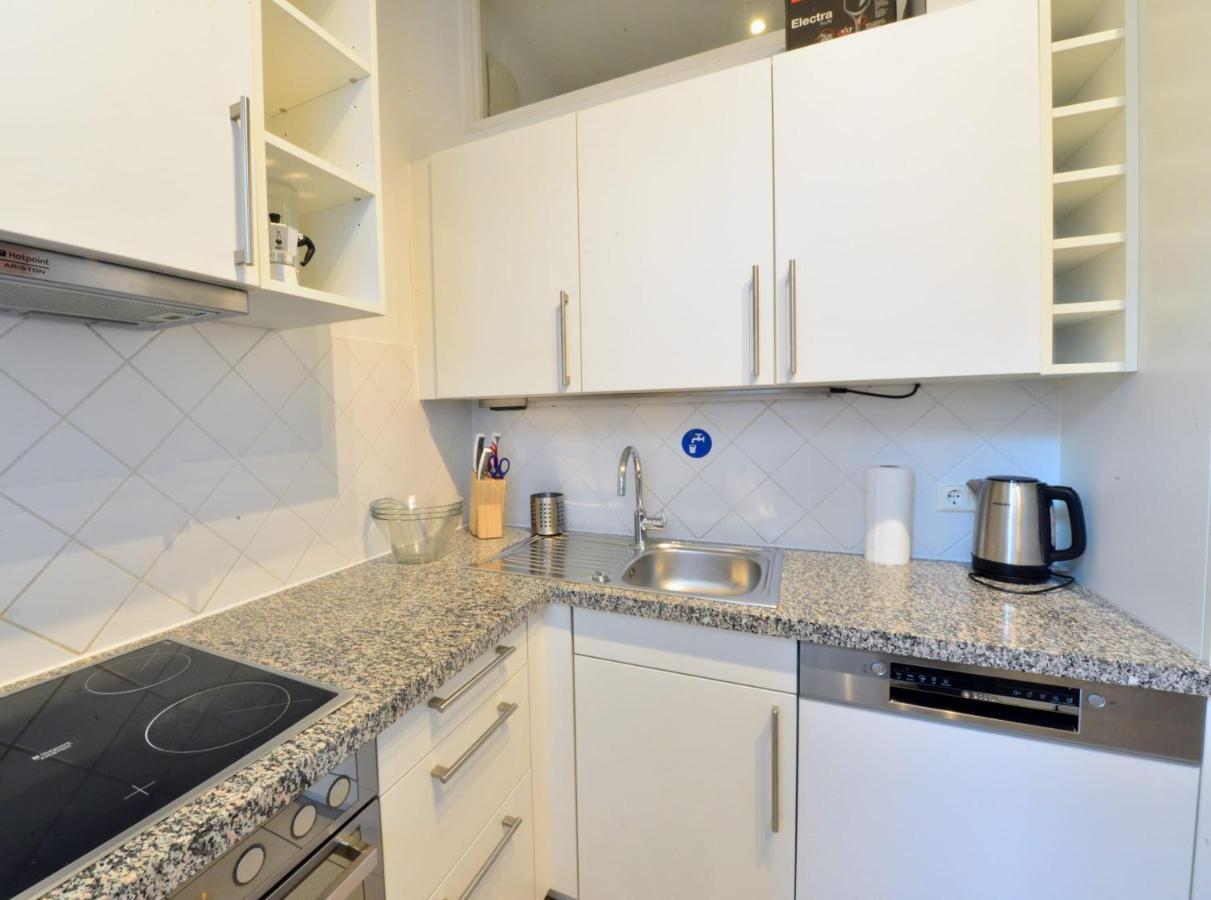 Beautiful Flat Next To Karlskirche Vienne Extérieur photo