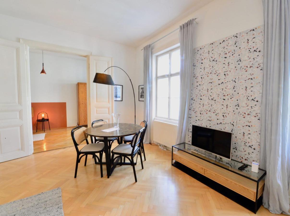 Beautiful Flat Next To Karlskirche Vienne Extérieur photo